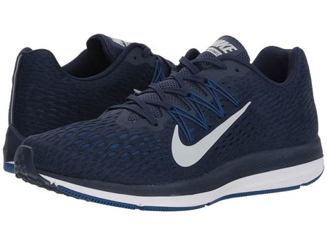 navy blue nike sneakers